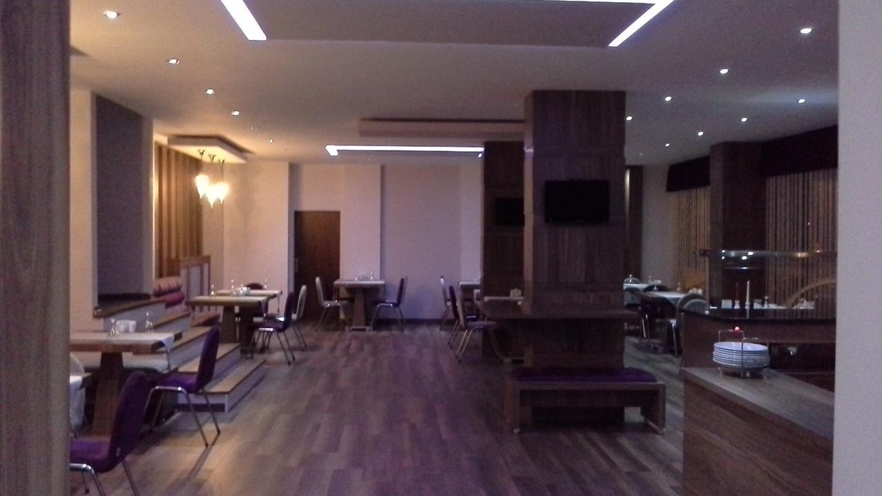 Hande Hotel Mustafakemalpasa ภายนอก รูปภาพ