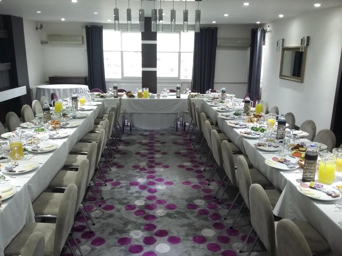 Hande Hotel Mustafakemalpasa ภายนอก รูปภาพ