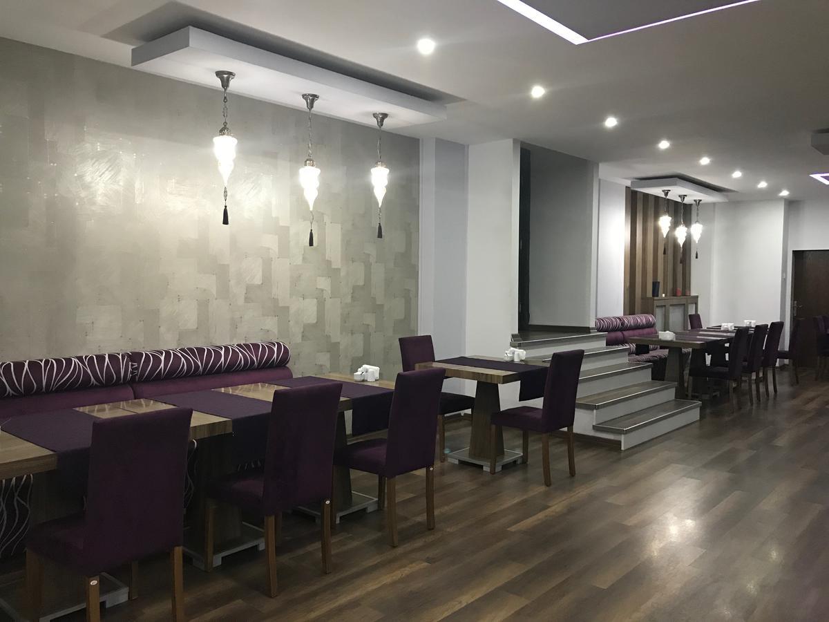 Hande Hotel Mustafakemalpasa ภายนอก รูปภาพ